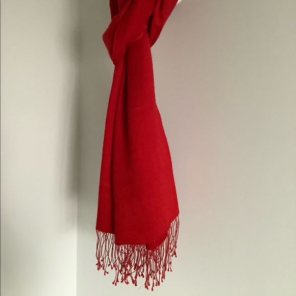 Cashmere Scarf - Picture 1 of 2
